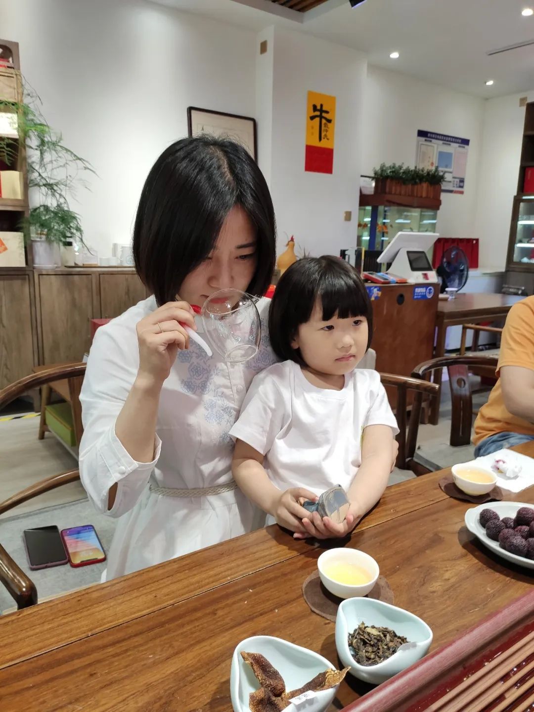 “感恩母亲节,同饮健康茶”母亲节专场品鉴会圆满成功(图13) 图片